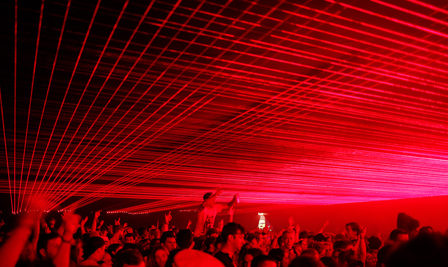 Photo by Kamil Kustosz