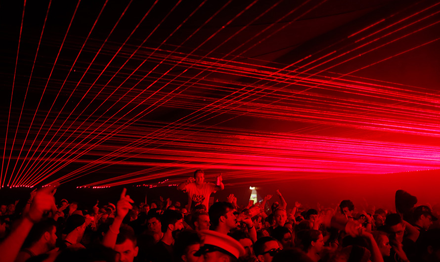 Photo by Kamil Kustosz