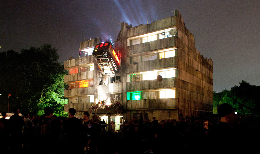 Photo by Peter Podworski