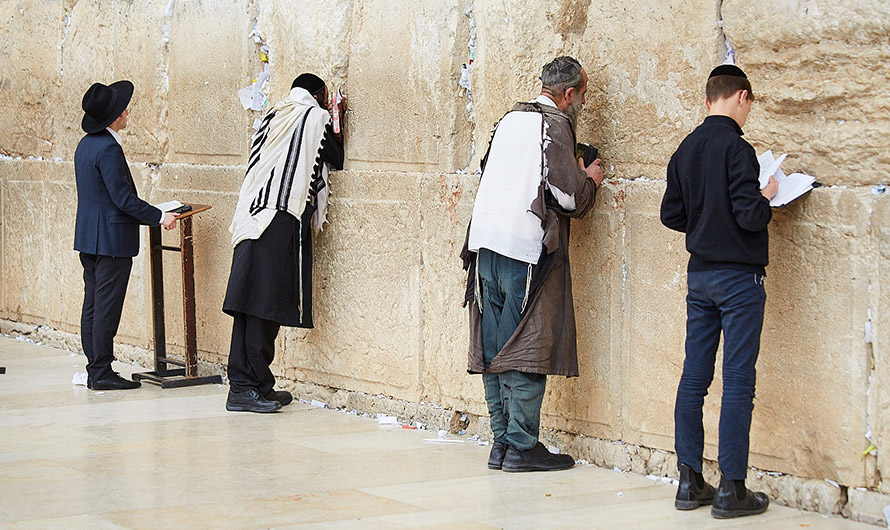 Photo by Martin Perry