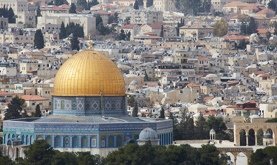 Photo by Martin Perry